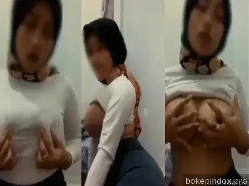 Bokep Indo Hijab Remas Toket Gede Bulat