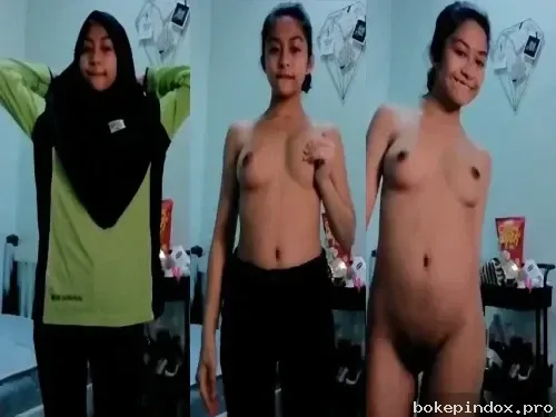 Jilbab SMP Pulang Sekolah Langsung Bugil Ngentot